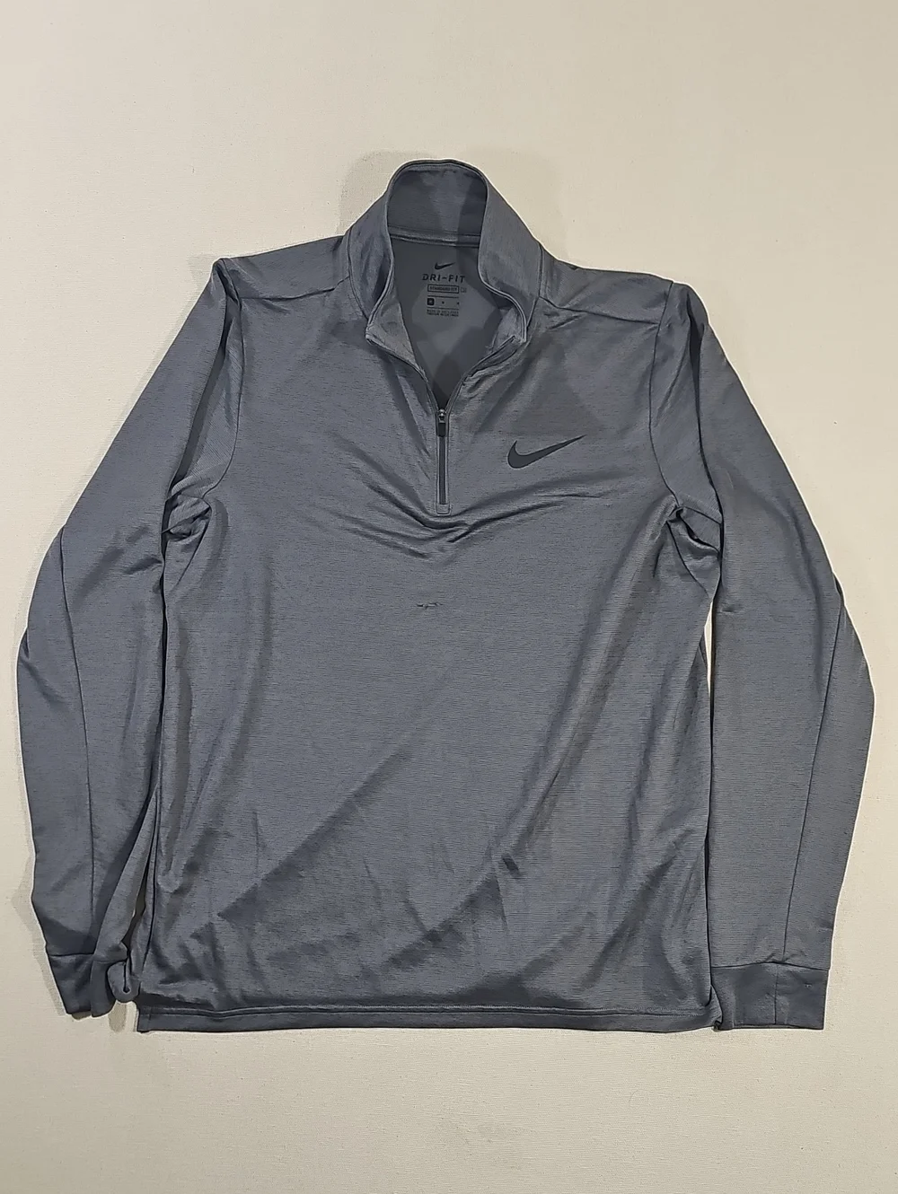 Nike Men’s Grey Dri-FIT Quarter-Zip Performance Jacket